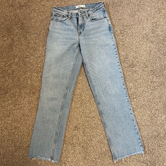Abercrombie & Fitch curve love mid rise 90s straight jean, size 25, length short - Picture 1 of 4